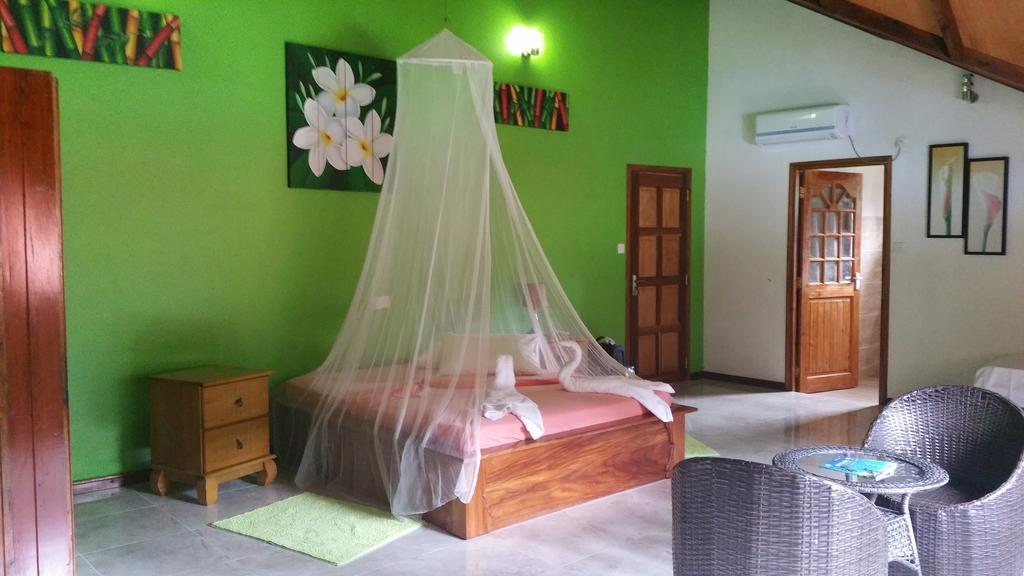 Belle Amie Self Catering Hotel ลาดิก ภายนอก รูปภาพ