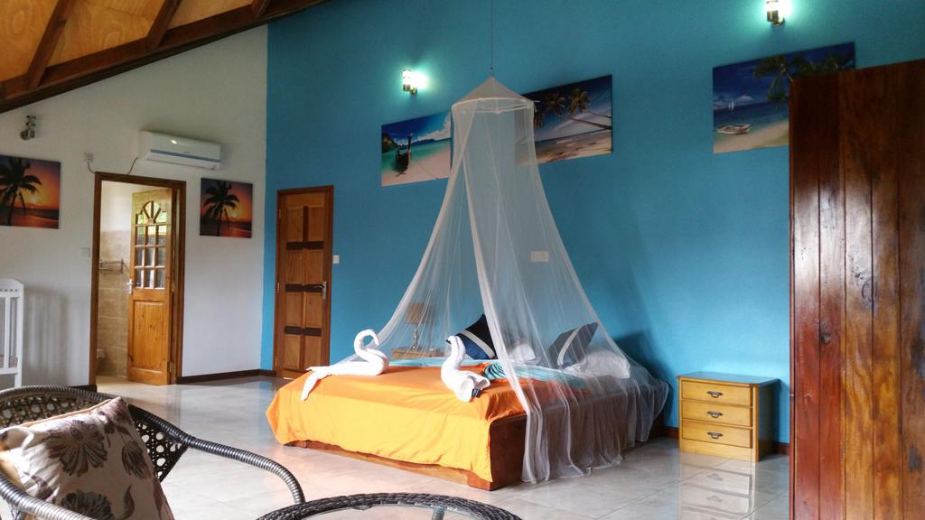 Belle Amie Self Catering Hotel ลาดิก ภายนอก รูปภาพ